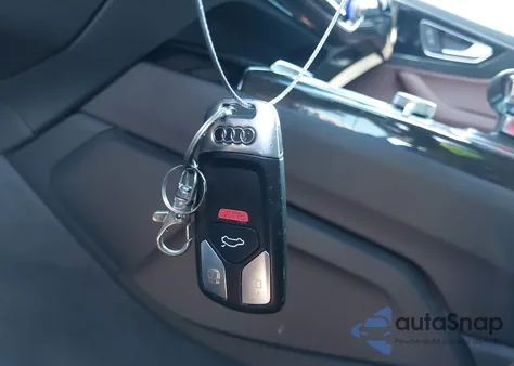 2018 Audi Q7 3.0T Premium z USA, uszkodzony, nr VIN WA1VAAF77JD054025